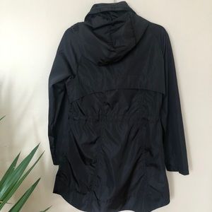 SOLDNew black windbreaker